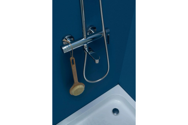 Душевая стойка Aquanet Logic AF320-72-R-C штанга 120 см, шланг металлический 150 см