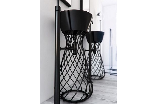 Консоль ArtCeram Wire ACA 045 01 00 черная напольная, глянцевая