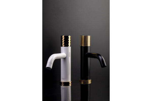 Смеситель Boheme Stick 121-BG.2 для раковины, black touch gold, однорычажный, высота излива 7.3 см