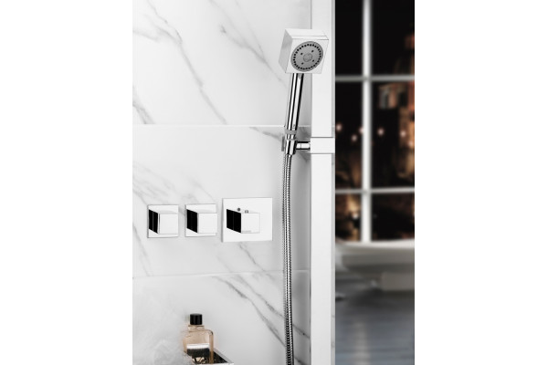 Термостат Bossini Cube 2 Outlets LP Z032203 для ванны с душем, хром, термостат