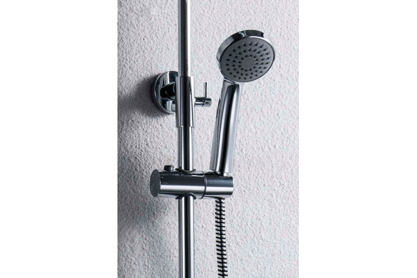 Душевая стойка Bravat Opal R F9125183CP-A2-RUS хром штанга 120.9 см, шланг пластиковый 150 см