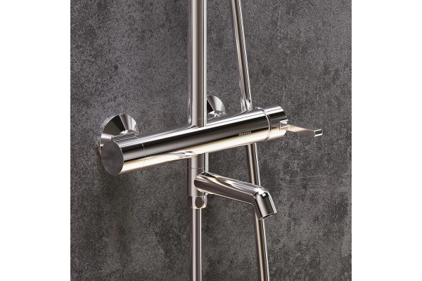 Душевая стойка Damixa Scandinavian Pure 936740000 хром штанга 145 см, шланг пластиковый 175 см