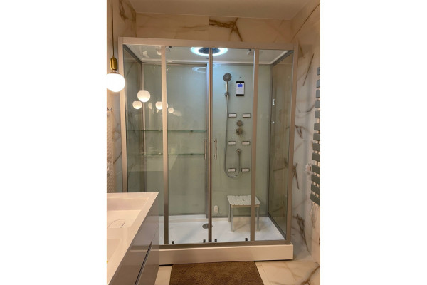 Душевая кабина Frank F504-1 130х85х218 профиль хром, стекло прозрачное, прямоугольная, поддон низкий