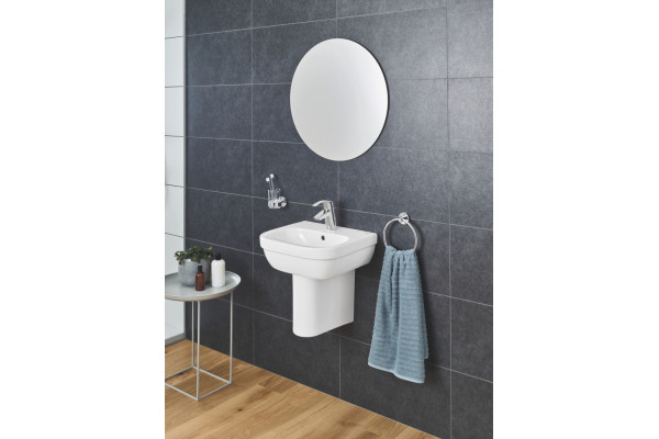 Рукомойник Grohe Euro Ceramic 39324000 цвет белый, полукруглая