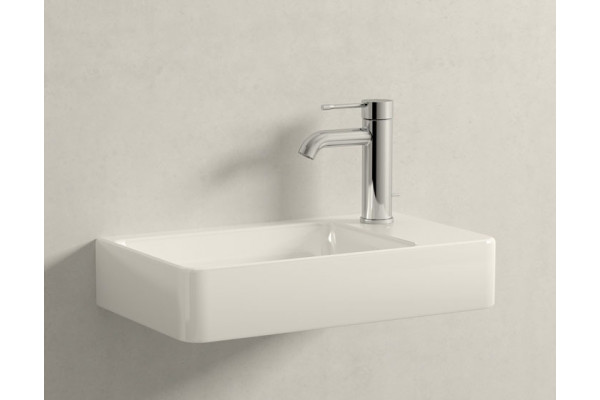 Смеситель Grohe Essence New 23590001 для раковины однорычажный, хром