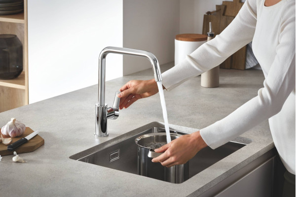 Смеситель Grohe Eurosmart 30567000 для кухонной мойки однорычажный, хром
