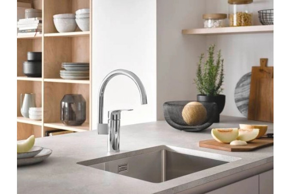 Смеситель Grohe Eurosmart 33202003 для кухонной мойки однорычажный, хром