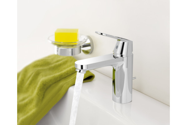 Смеситель Grohe Eurosmart Cosmopolitan 23325000 для раковины однорычажный, хром