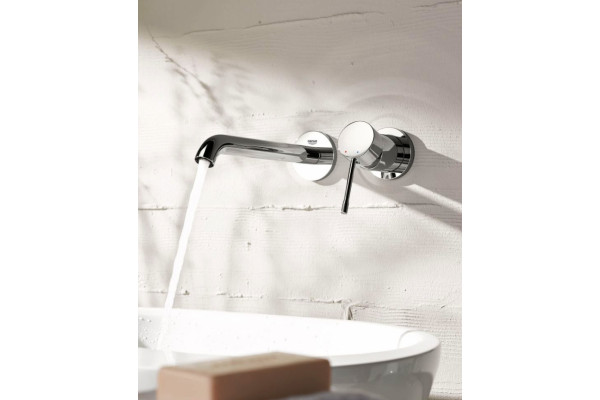 Смеситель Grohe Essence New для раковины однорычажный, хром