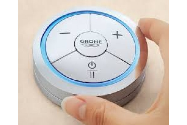 Смеситель для кухонной мойки Grohe K7 F-digital однорычажный, хром