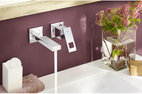 Смеситель Grohe Eurocube для раковины однорычажный, хром, длина излива 17.1 см