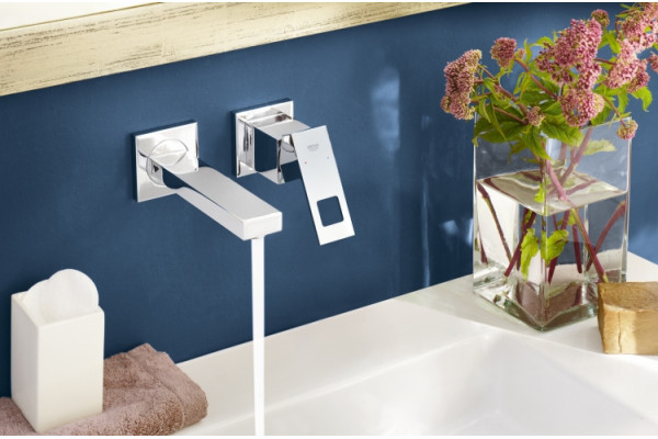 Смеситель Grohe Eurocube для раковины однорычажный, хром, длина излива 17.1 см