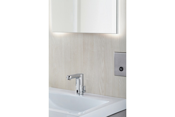 Смеситель Grohe Eurosmart бесконтактный сенсорный, хром, высота излива 10.4 см
