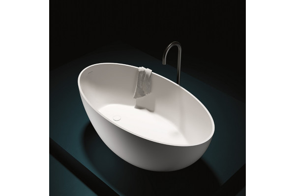 GRUPPO TREESSE Bali Ванна отдельностоящая 160x85x62h мм. с сливом-переливом и сифоном SOLID SURFACE цвет белый матовый V026BO
