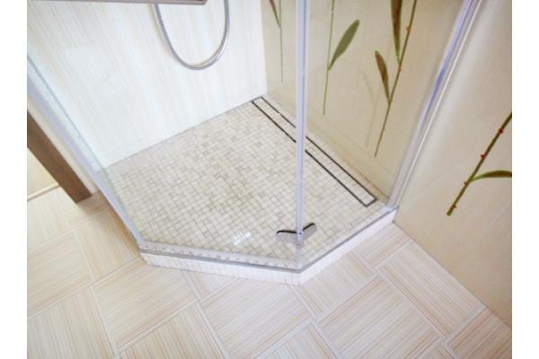 Душевой уголок GuteWetter Lux Festt GK-101 правый 100x100 см стекло бесцветное, профиль хром, двери распашные