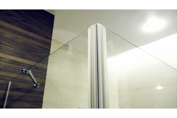 Душевой уголок GuteWetter Lux Rectan GK-003 правый 100x90 см стекло бесцветное 6-8, фурнитура хром, прямоугольный, двери распашные