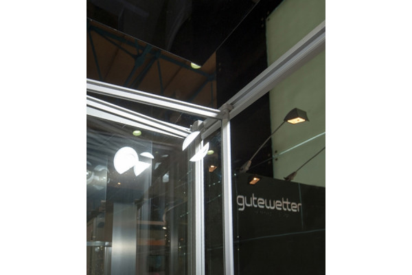 Душевой уголок GuteWetter Practic Rectan GK-404 левая 95x70 см стекло бесцветное, профиль матовый хром, прямоугольный, двери складные