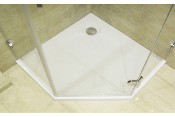 Душевой уголок GuteWetter Lux Festt GK-001 правый 90x90 см стекло бесцветное, фурнитура хром, двери распашные