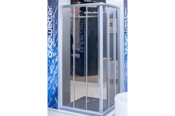 Душевой уголок GuteWetter Practic Square GK-433 75x75 см стекло бесцветное, профиль матовый хром, квадратный, двери раздвижные