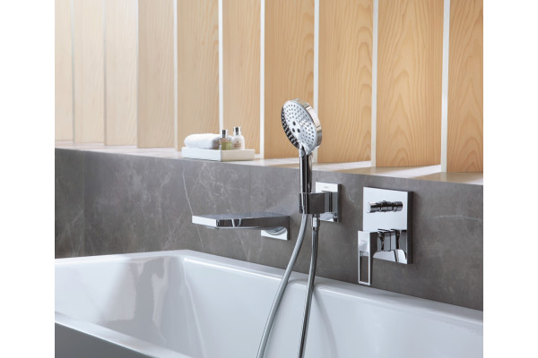 Смеситель Hansgrohe Metropol 74545000 для ванны с душем, однорычажный, хром