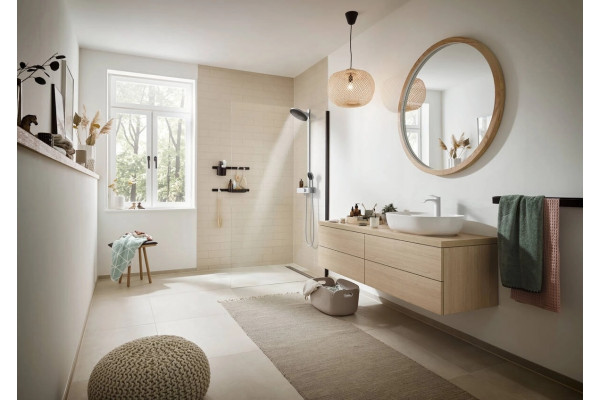 Смеситель Hansgrohe Vivenis 110 75022700 для раковины, белый, однорычажный, длина излива 14.6 см