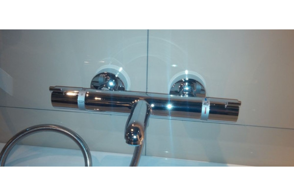 Термостат Hansgrohe Ecostat Comfort 13114000 для ванны с душем, хром, термостат, длина излива 17.7 см