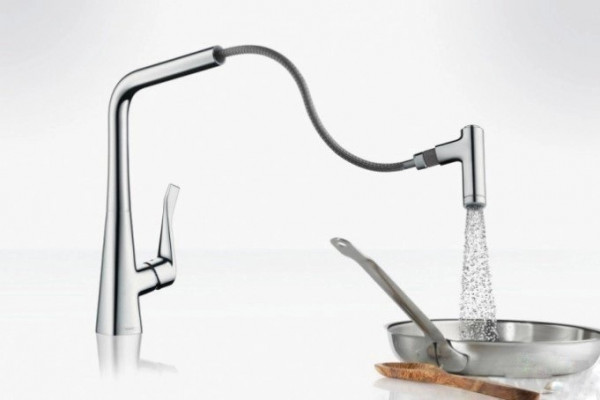 Смеситель Hansgrohe Metris M71 14834000 для кухонной мойки, хром, высота излива 22.1 см, длина излива 21 см