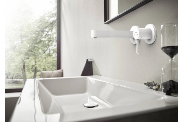 Смеситель Hansgrohe Finoris 76051700 для раковины, белый, однорычажный, длина излива 16.8 см