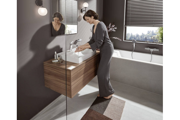 Смеситель Hansgrohe Vivenis 75420000 для ванны с душем, хром, однорычажный, длина излива 21.6 см