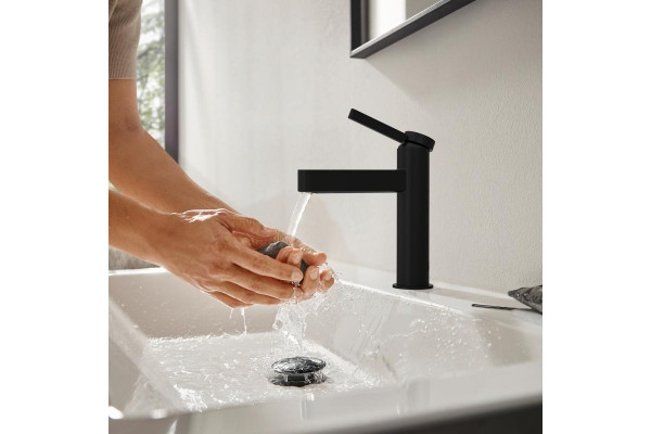 Кран Hansgrohe Finoris 100 76013670 для раковины, матовый черный, однорычажный, высота излива 9.2 см
