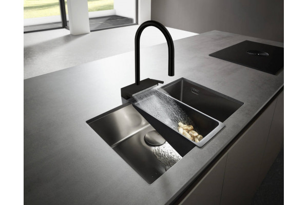 Смеситель Hansgrohe Aquno Select M81 73831670 для кухонной мойки, матовый черный, однорычажный, высота излива 16.5 см