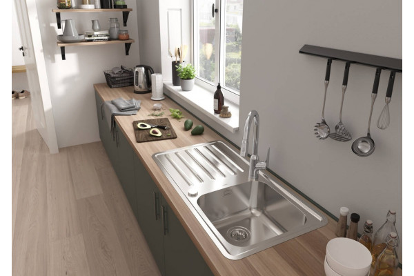 Смеситель Hansgrohe Focus M42 71820000 для кухонной мойки, хром, однорычажный, высота излива 21.9 см