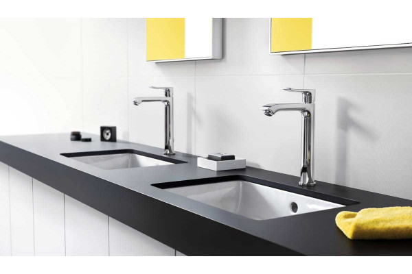 Смеситель Hansgrohe Metris 31185000 для раковины однорычажный, хром