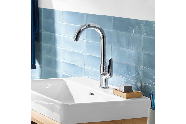 Смеситель Hansgrohe Novus 71128000 для раковины однорычажный, хром