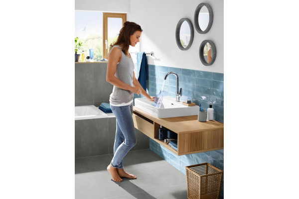 Смеситель Hansgrohe Novus 71128000 для раковины однорычажный, хром