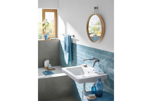 Смеситель Hansgrohe Novus 71127000 для раковины, хром, однорычажный, длина излива 19.4 см