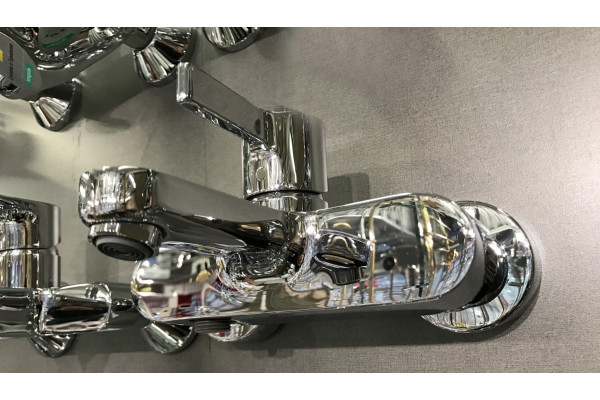 Смеситель Hansgrohe Metris S 31460000 для ванны с душем, однорычажный, хром