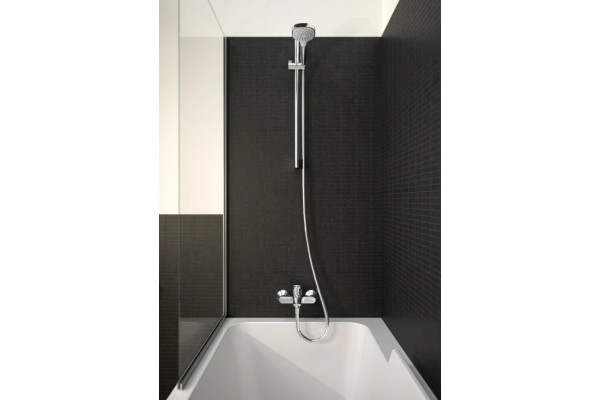 Душевой комплект Hansgrohe Logis 71605000 смеситель + душевой гарнитур + шланговое подключение хром,  в современном стиле