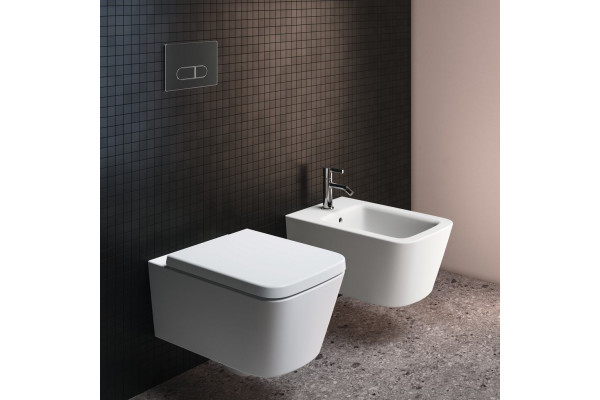 Подвесной унитаз IDEAL STANDARD BLEND CUBE с технологией смыва AquaBlade®, глубокий смыв