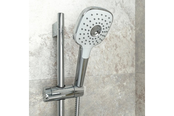 Душевая лейка Iddis Sena SEN3F00i18 цвет белый, штанга 27.5 см