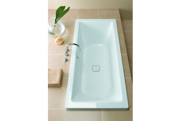 Стальная ванна Kaldewei Avantgarde Conoduo 734 с покрытием Easy-Clean, пристенная, прямоугольная