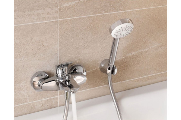 Смеситель Kludi Pure&Solid 346810575 для ванны с душем, однорычажный, хром