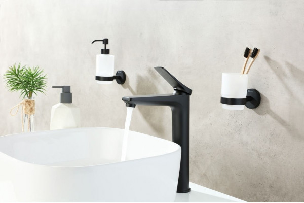 Смеситель Lemark Bronx LM3709BL для раковины, черный, однорычажный, высота излива 22.5 см
