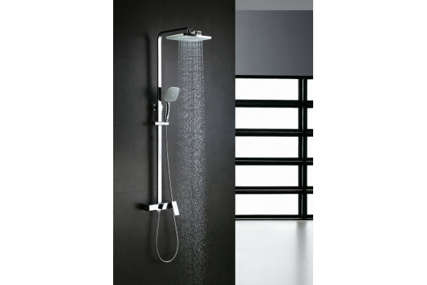 Душевая стойка Lemark Tropic LM7005C хром, штанга 171.7 см, шланг 150 см