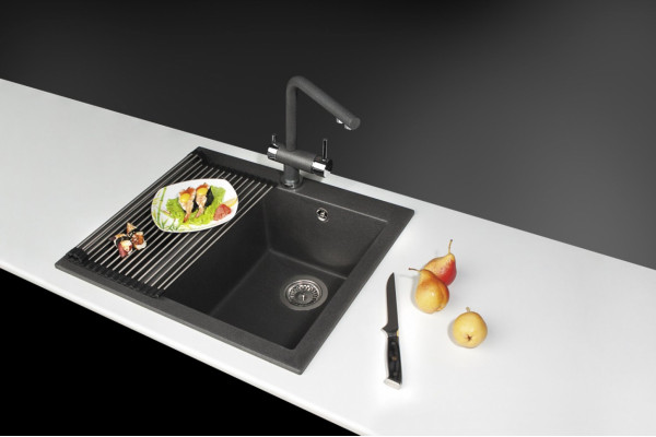 Смеситель Omoikiri Nagano BL 4047.8028 для кухонной мойки с фильтром, однорычажный, черный