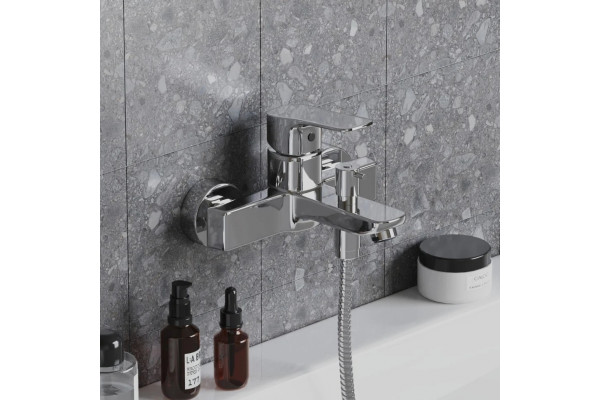 Смеситель для ванны с душем Paini Viva Style P4CR111 хром, однорычажный, длина излива 14.9 см