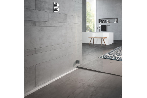 Душевой лоток TECE Drainprofile 670910 90 см хром в пол около стены, выпуск боковой