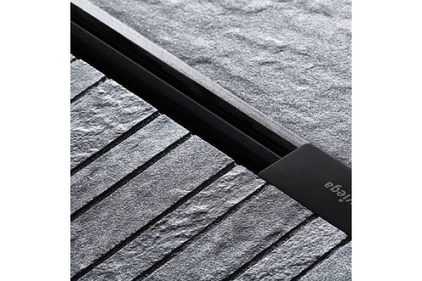 Дизайн-вставка Viega Advantix Vario 711870 черная