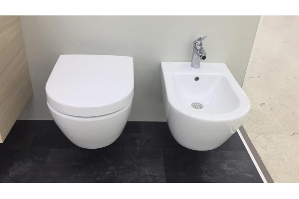 Унитаз подвесной Villeroy & Boch 2DAY2 46981001 белый, овальный, 37x56.5 см