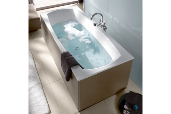 Акриловая ванна Villeroy & Boch My Art alpin прямоугольная, объем 210 л.